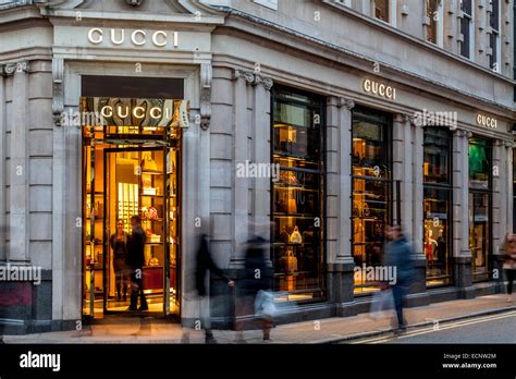 gucci stor londra|Gucci .